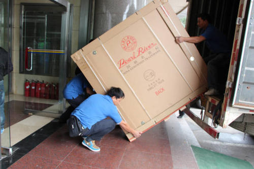 衡阳钢琴贵重工艺品无忧运